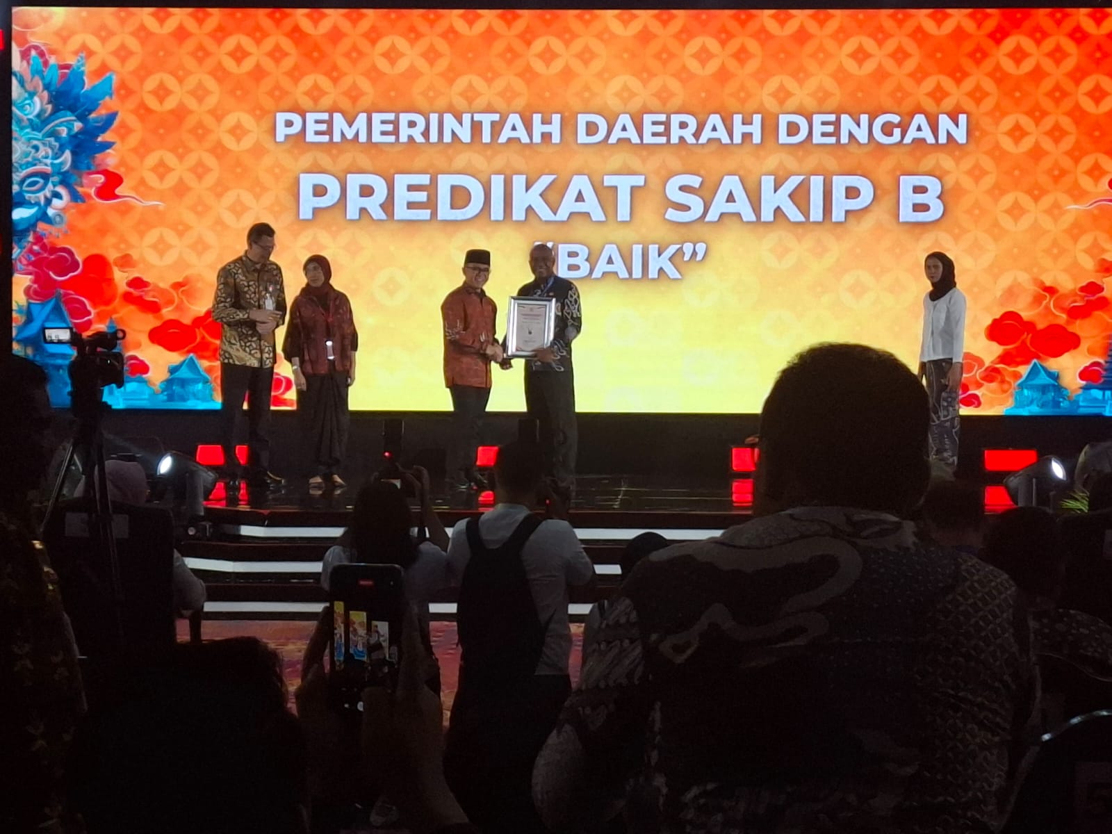 Pemerintah Kabupaten Alor Memperoleh Penilaian SAKIP B